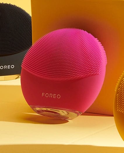 Buy Original FOREO LUNA mini 3 Smart Facial Cleansing Massager Fuchsia - Online at Best Price in Pakistan