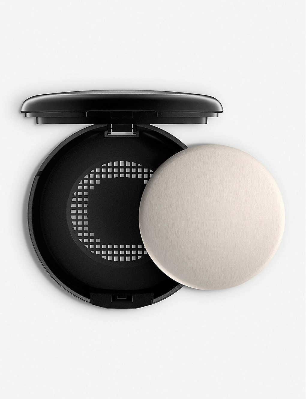 Buy Original Mac Studio Fix Powder Plus Foundation NW20 - Online at Best Price in Pakistan